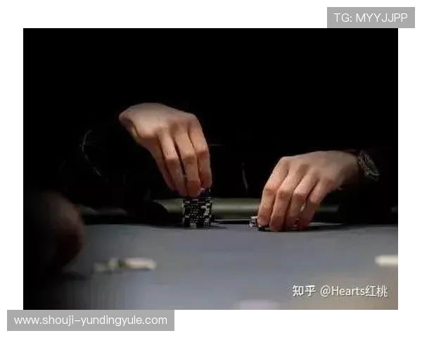 如何在德州扑克中保持冷静与专注：心理素质训练与实战技巧